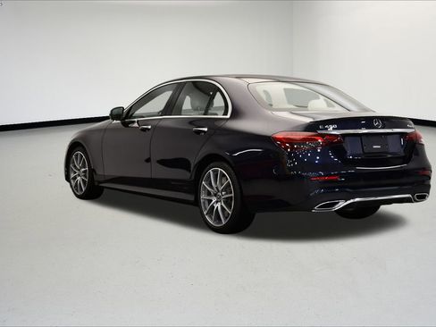Used 2023 Mercedes-Benz E 450 4MATIC Sedan image 3