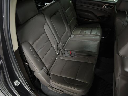 Used 2018 GMC Yukon XL Denali image 14