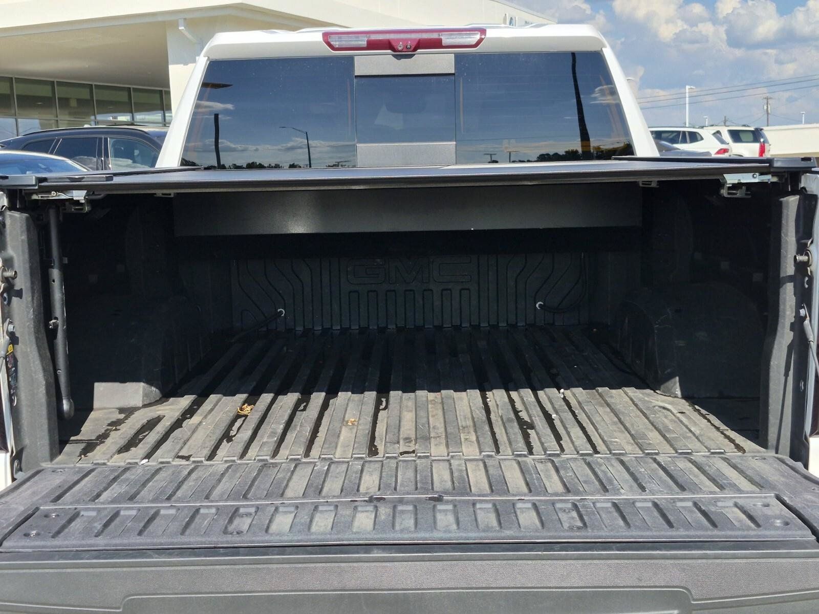 Used 2025 GMC Sierra 1500 Denali Ultimate AWD/4WD image 8