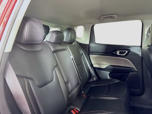Used 2022 Jeep Compass Limited AWD/4WD image 26
