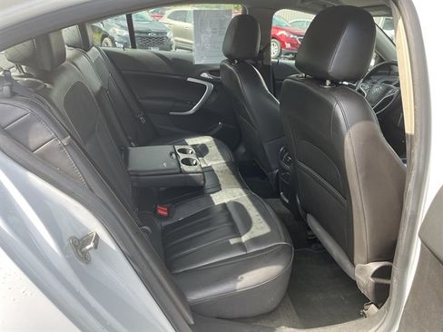 Used 2016 Buick Regal FWD image 34