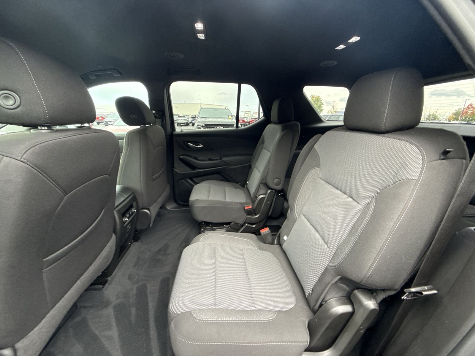 Used 2023 Chevrolet Traverse LT AWD/4WD image 25