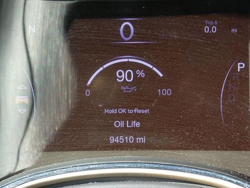 Used 2017 Jeep Grand Cherokee Limited w/ Trailer Tow Group IV image 27