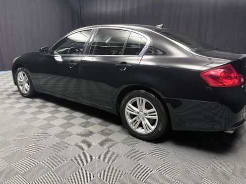 Used 2015 INFINITI Q40 AWD w/ Navigation Package image 16