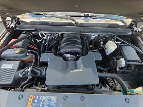 Used 2017 Chevrolet Tahoe LT image 32