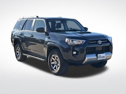 Used 2024 Toyota 4Runner TRD Off-Road image 9