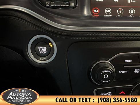 Used 2023 Dodge Charger R/T w/ Plus Group RWD image 31