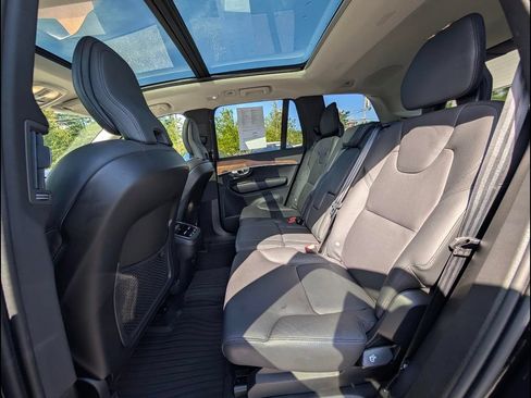 Certified 2024 Volvo XC90 B6 Plus w/ Protection Package AWD/4WD image 16