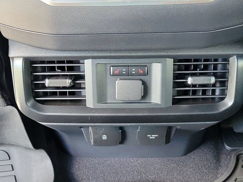 Used 2025 Ford F150 Raptor AWD/4WD image 12