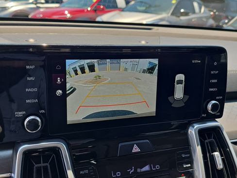 Certified 2023 Kia Sorento SX AWD/4WD image 25
