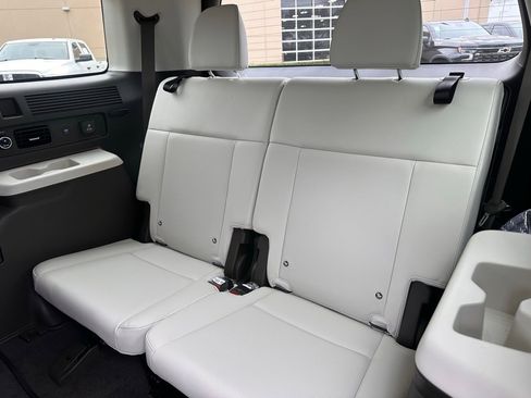 Certified 2025 Hyundai Santa Fe Calligraphy image 19