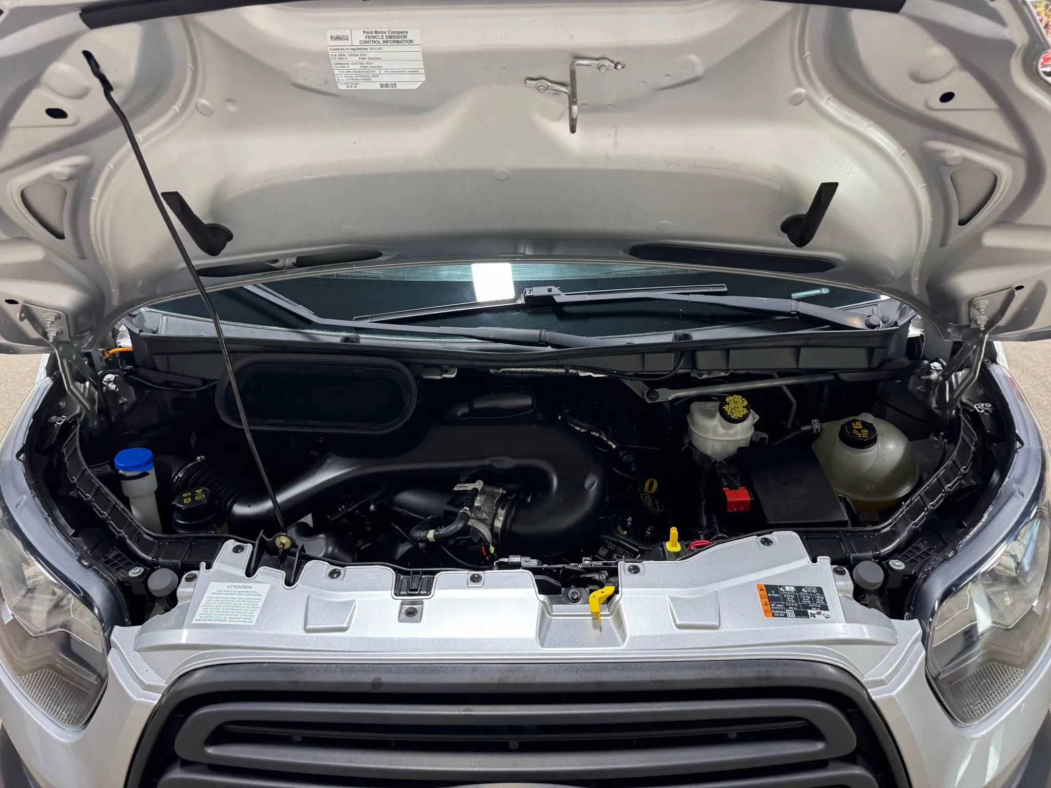 Used 2019 Ford Transit 250 148 Medium Roof RWD image 54