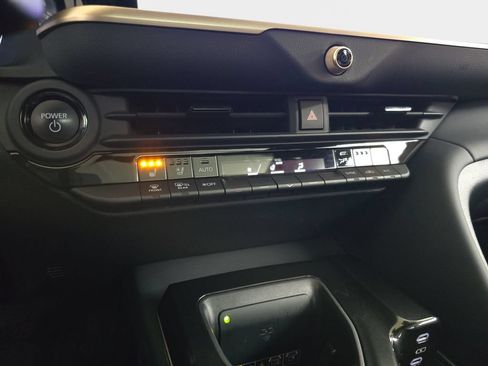 Used 2025 Toyota Crown Signia w/ Advanced Technology Package AWD/4WD image 26
