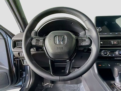 Used 2025 Honda Civic Sport image 11