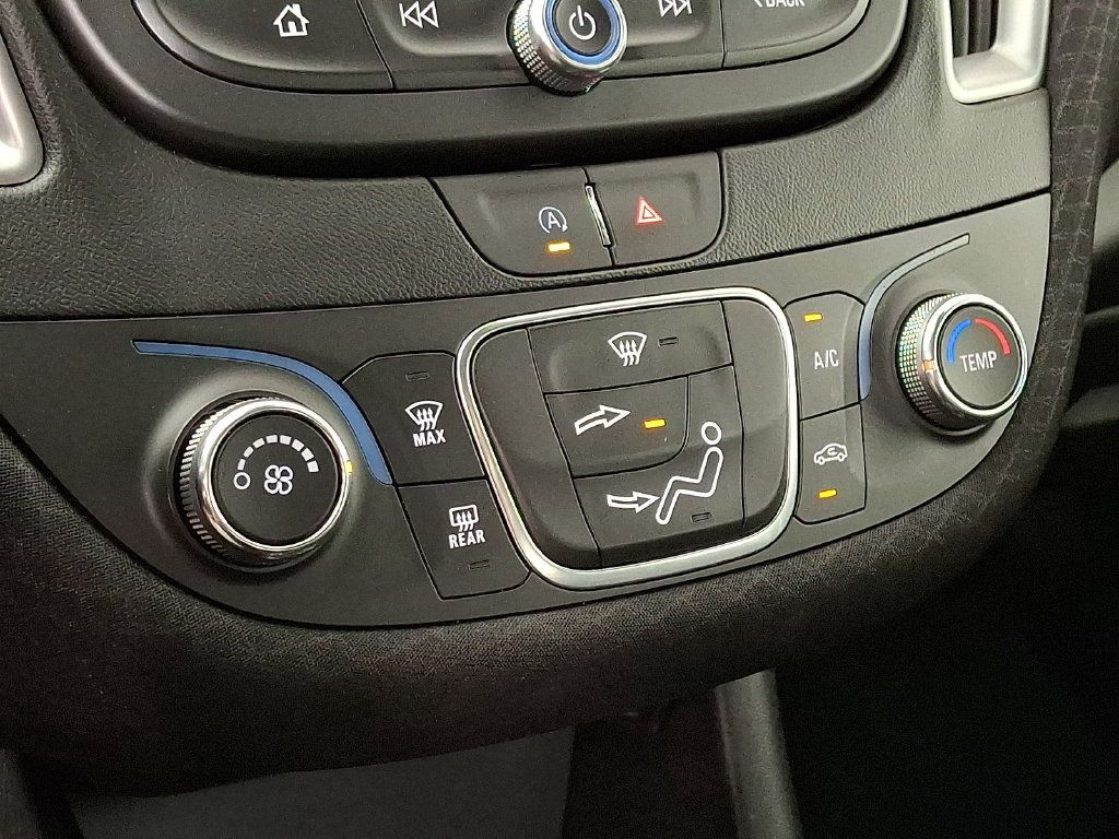 Used 2024 Chevrolet Malibu RS FWD image 17