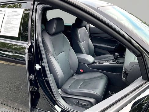 Used 2025 Honda Accord Sport image 22