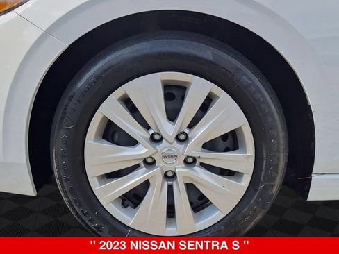 Certified 2023 Nissan Sentra S FWD image 10