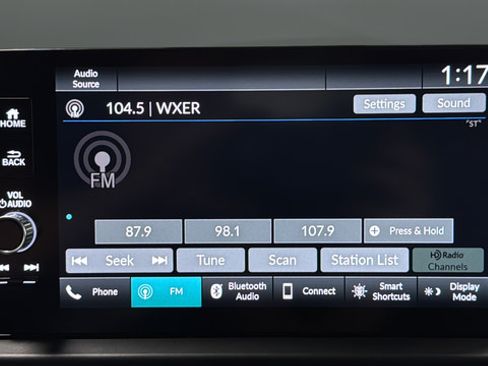 Used 2023 Honda Pilot EX-L image 14