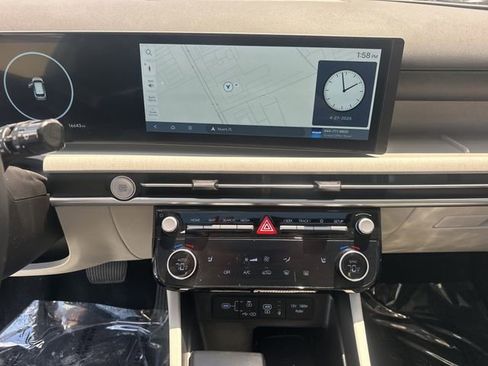 Certified 2025 Hyundai Tucson SEL FWD image 25