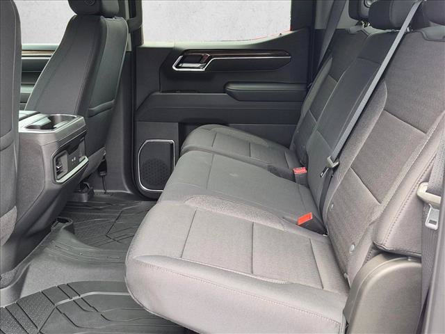 New 2026 Chevrolet Silverado 1500 RST w/ Dark Appearance Package AWD/4WD image 16