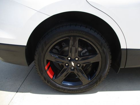 Used 2019 Chevrolet Equinox LT AWD/4WD image 12