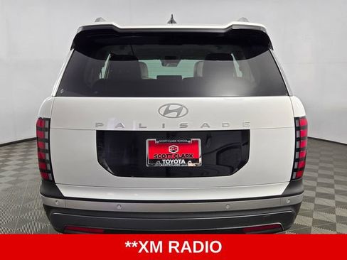 Used 2026 Hyundai Palisade SEL FWD image 7