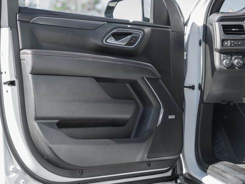 Used 2023 Chevrolet Suburban RST image 39