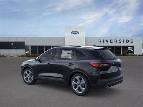 New 2025 Ford Escape ST-Line w/ Equipment Group 301A image 4