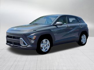 New 2026 Hyundai Kona SE video 2