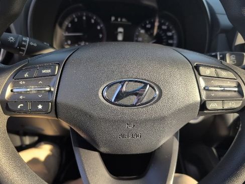 Used 2023 Hyundai Kona SEL w/ Cargo Package AWD/4WD image 19