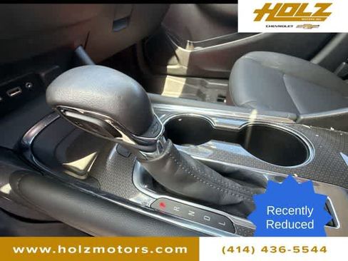 Certified 2022 Chevrolet Malibu LT w/ Leather Package FWD image 15