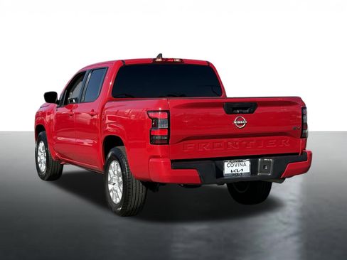 Used 2022 Nissan Frontier SV image 6