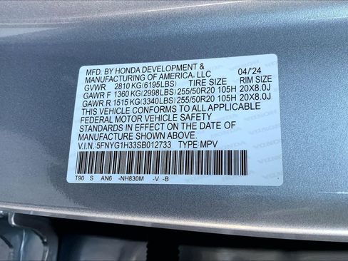 Used 2025 Honda Pilot Sport image 34