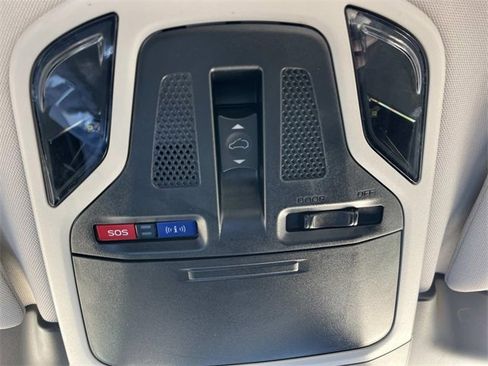 Used 2024 Subaru Legacy Limited image 32