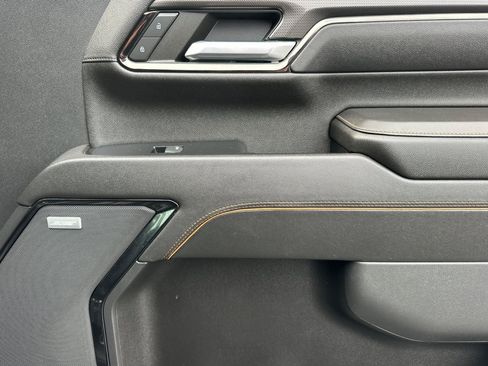 Used 2024 GMC Sierra 3500 AT4 w/ AT4 Premium Plus Package image 20