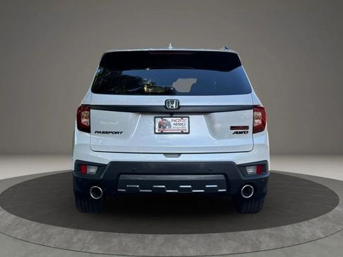Used 2023 Honda Passport TrailSport image 8