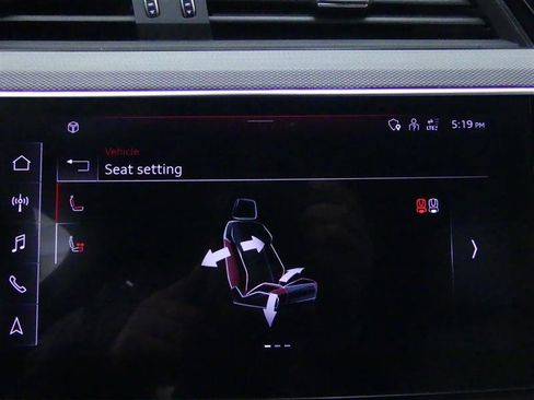 Used 2024 Audi Q8 e-tron Prestige image 18