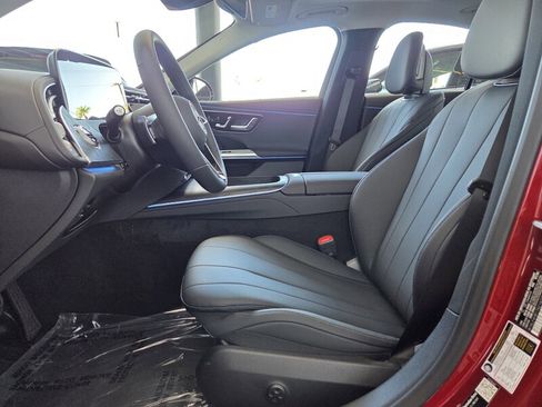 New 2026 Mercedes-Benz E 350 4MATIC Sedan image 11