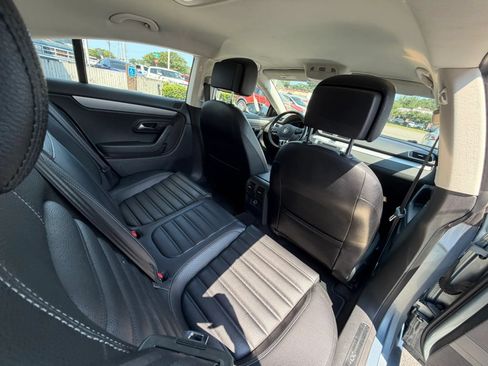 Used 2013 Volkswagen CC Sport FWD image 12