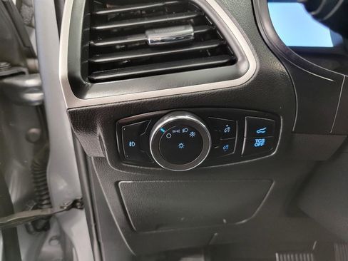 Used 2024 Ford Edge SEL w/ Convenience Package image 10