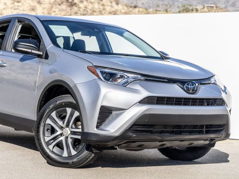 Used 2017 Toyota RAV4 LE w/ Carpet Mat Package FWD image 7