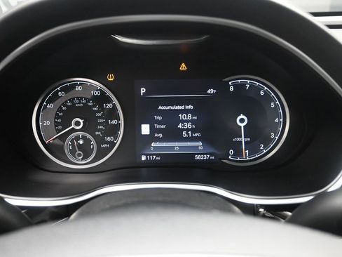 Used 2023 Genesis G80 2.5T image 10