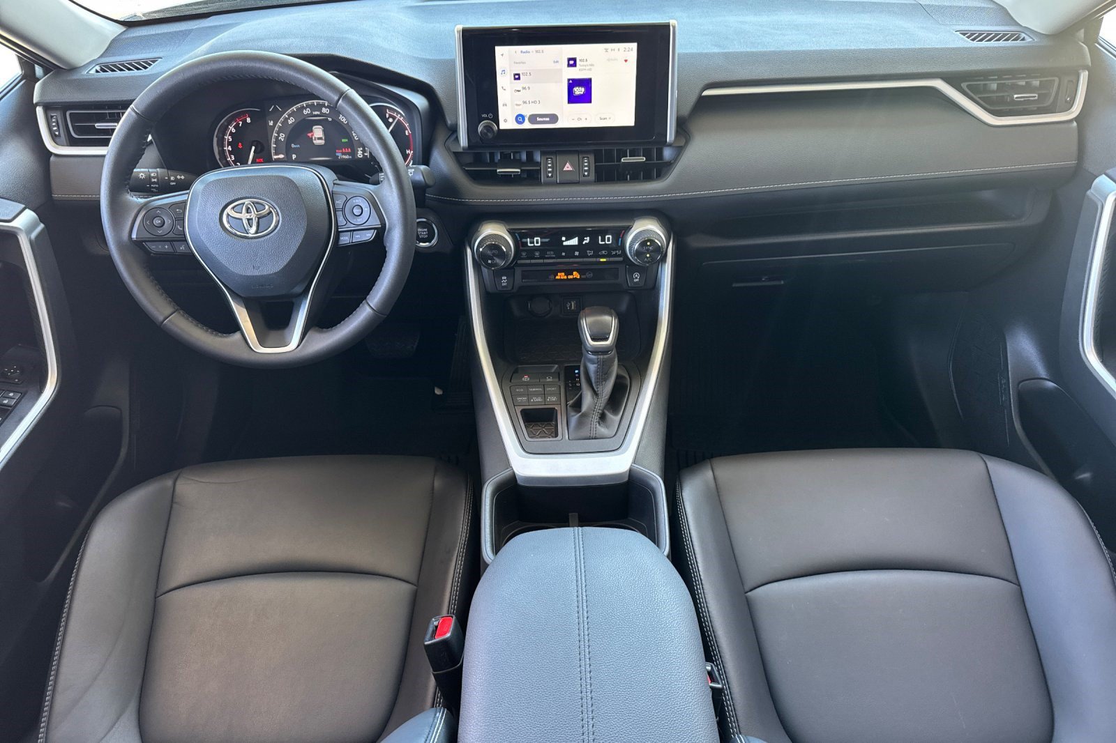 Certified 2025 Toyota RAV4 XLE Premium AWD/4WD image 16