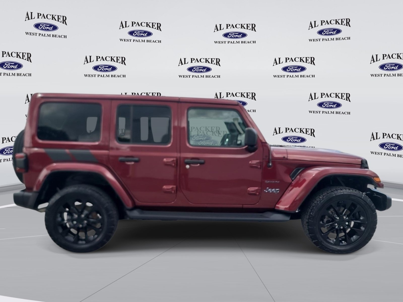 Used 2021 Jeep Wrangler Unlimited Sahara w/ Cold Weather Group AWD/4WD image 7