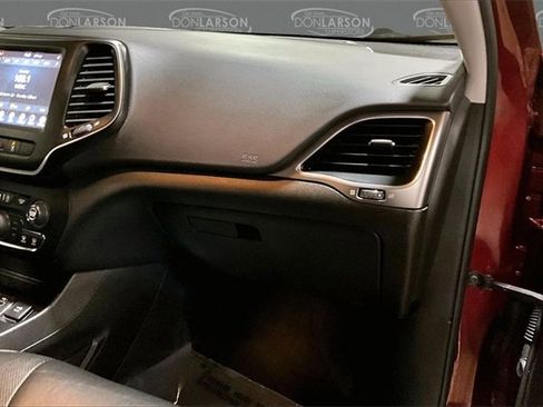 Used 2021 Jeep Cherokee Latitude Lux w/ Comfort/Convenience Group image 33