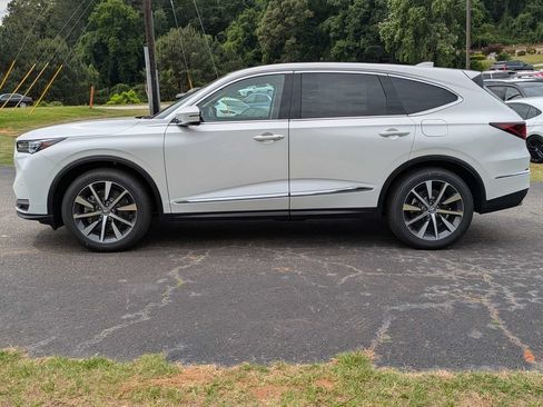 Used 2026 Acura MDX w/ Technology Package AWD/4WD image 3