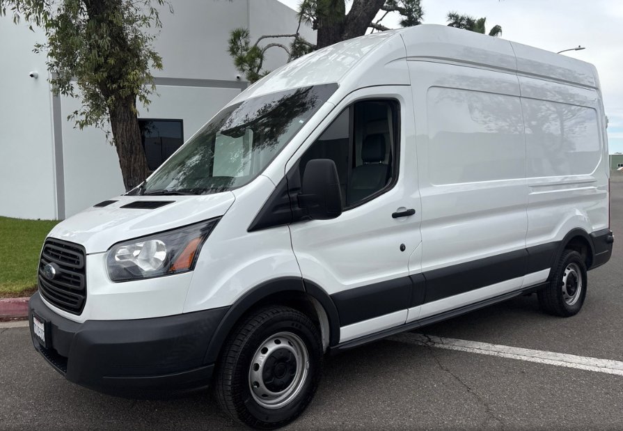 Used 2018 Ford Transit 250 148 High Roof RWD image 1