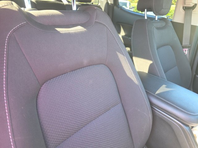 Used 2022 Chevrolet Colorado LT RWD image 16