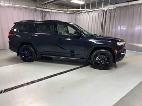 Used 2024 Jeep Grand Cherokee L Limited w/ Luxury Tech Group II AWD/4WD image 8