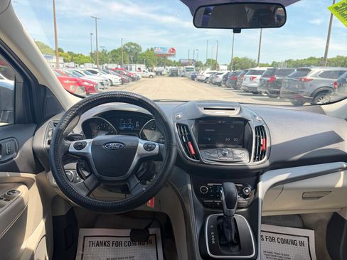 Used 2013 Ford Escape SE FWD image 16